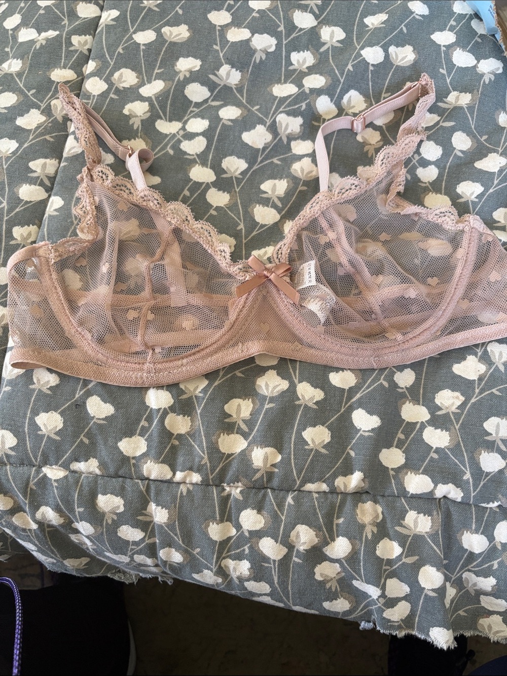 7️⃣2️⃣9️⃣ Sheer Lace Underwire Bra in tan